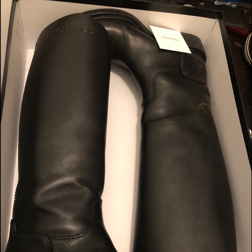 chanel boots